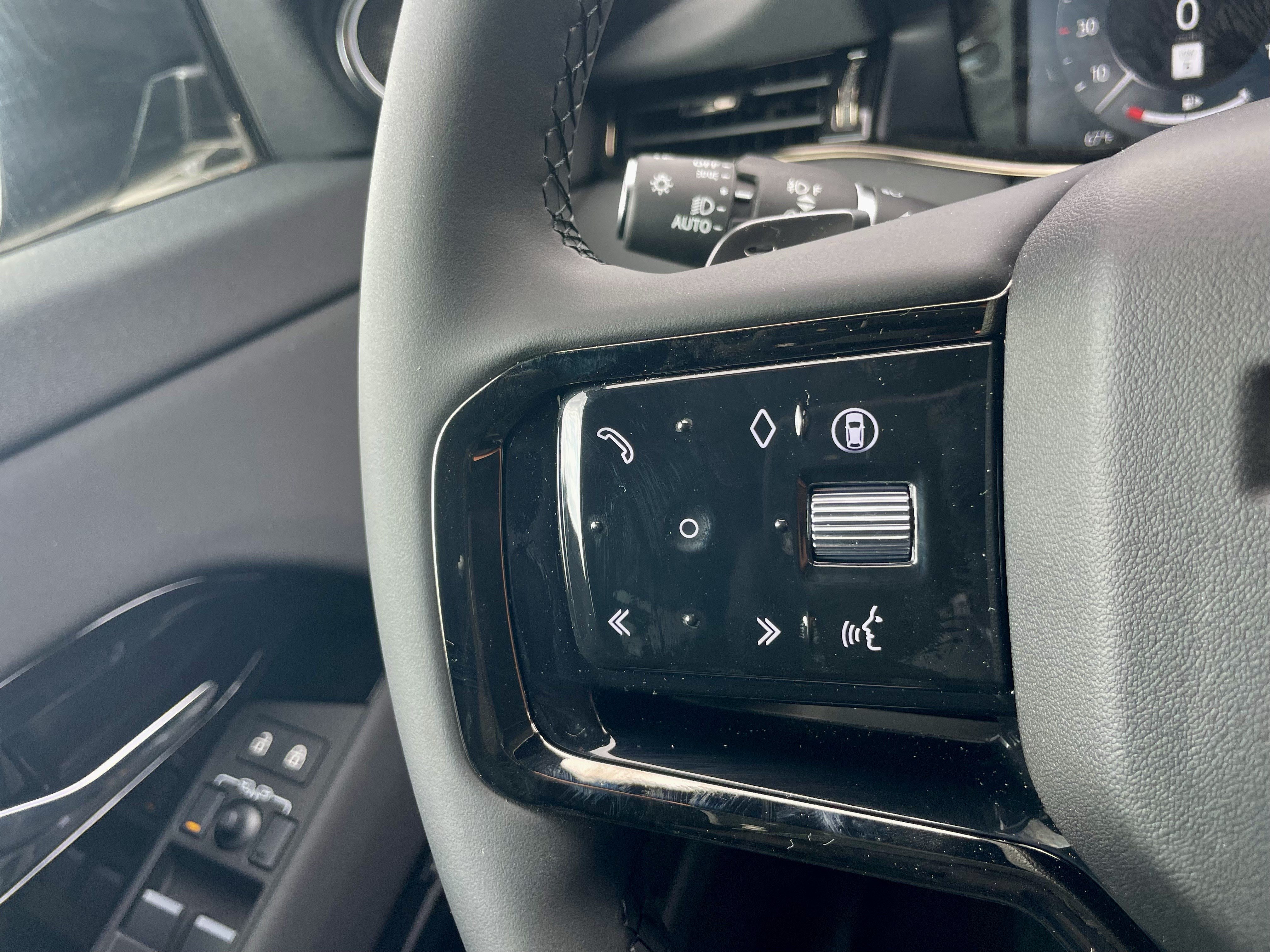 New 2026 Land Rover Range Rover Evoque S AWD/4WD image 23