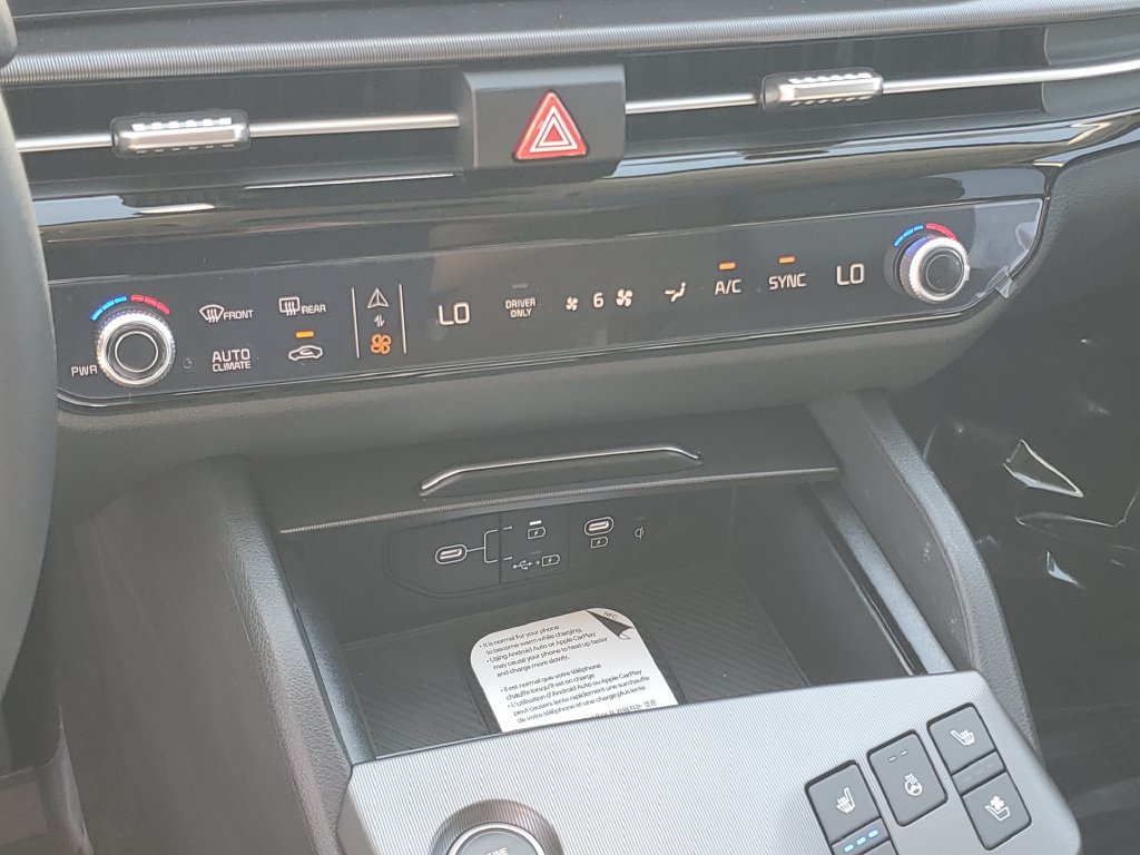New 2027 Kia Sportage SX Prestige AWD/4WD image 19