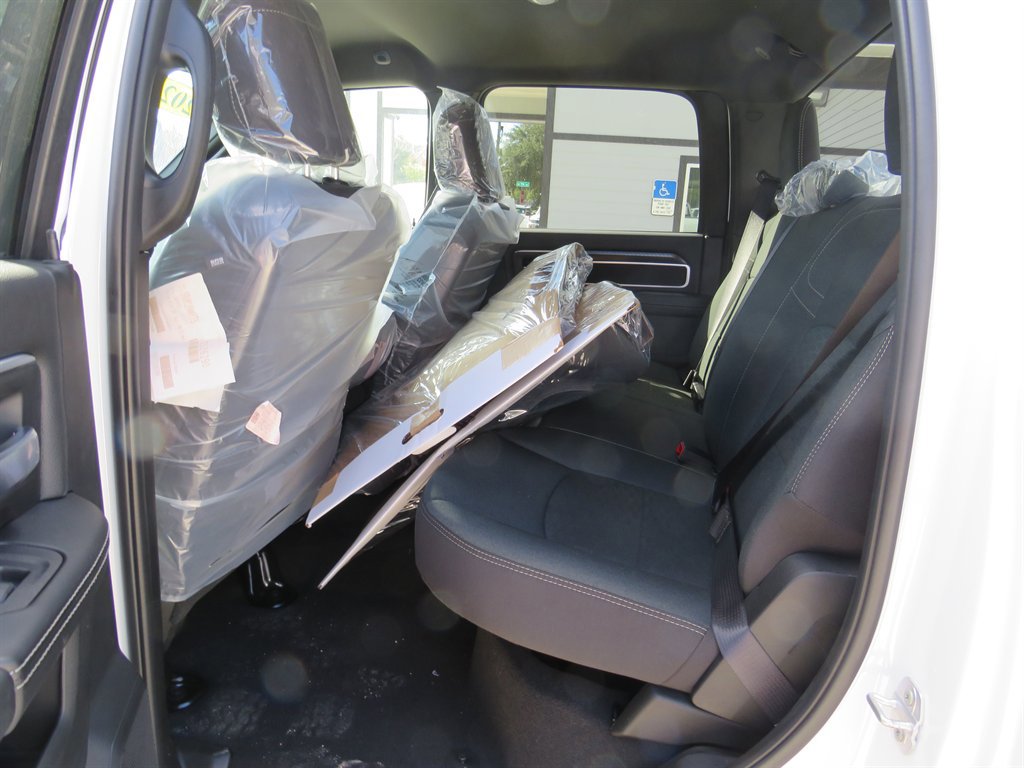 Used 2025 RAM 2500 Big Horn image 8