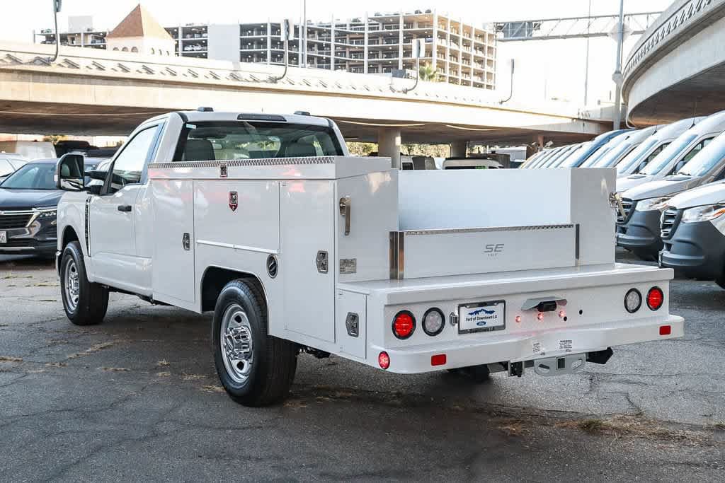 New 2026 Ford F350 XL w/ XL Chrome Package RWD image 7