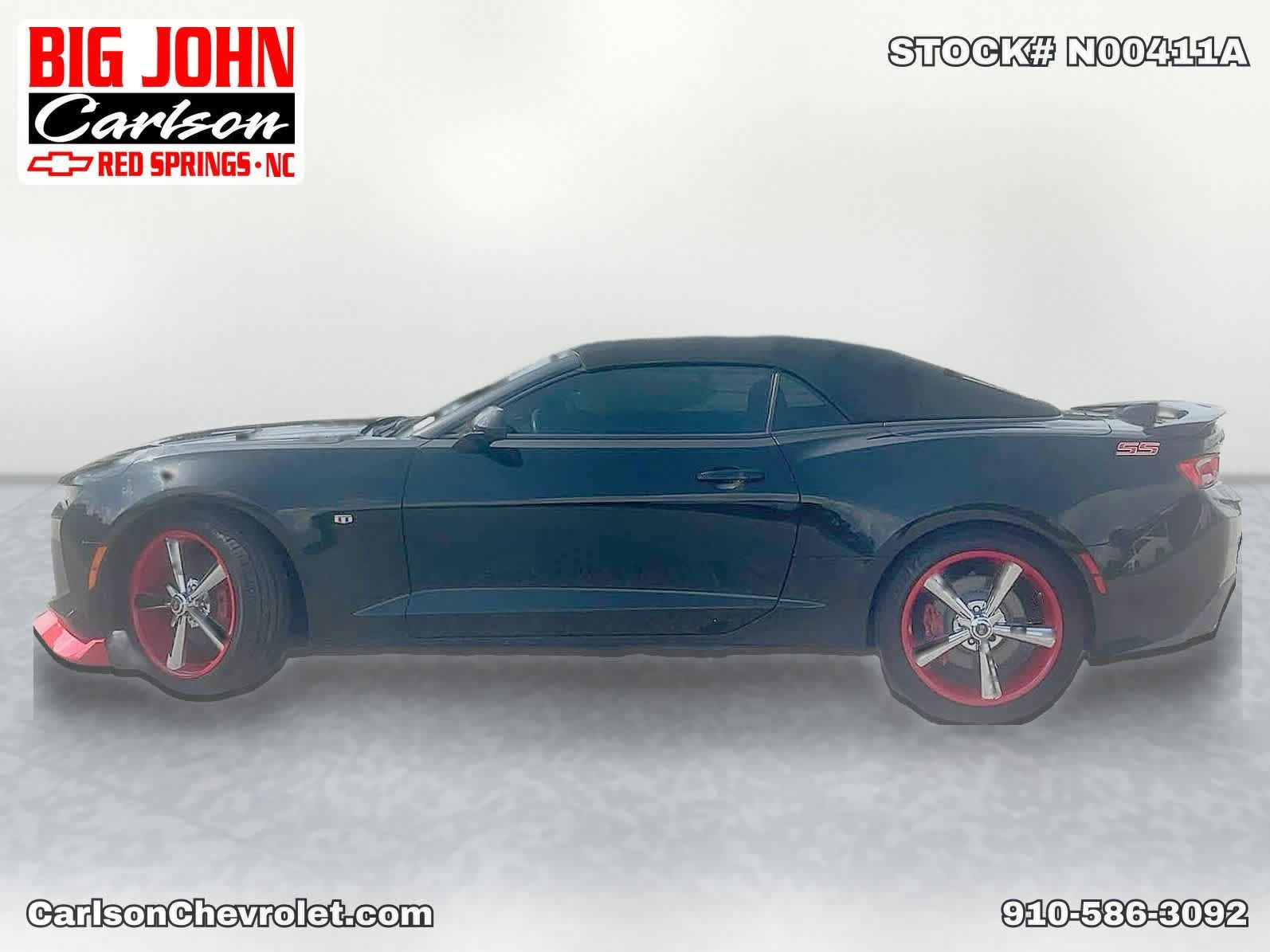 Used 2017 Chevrolet Camaro SS RWD image 4