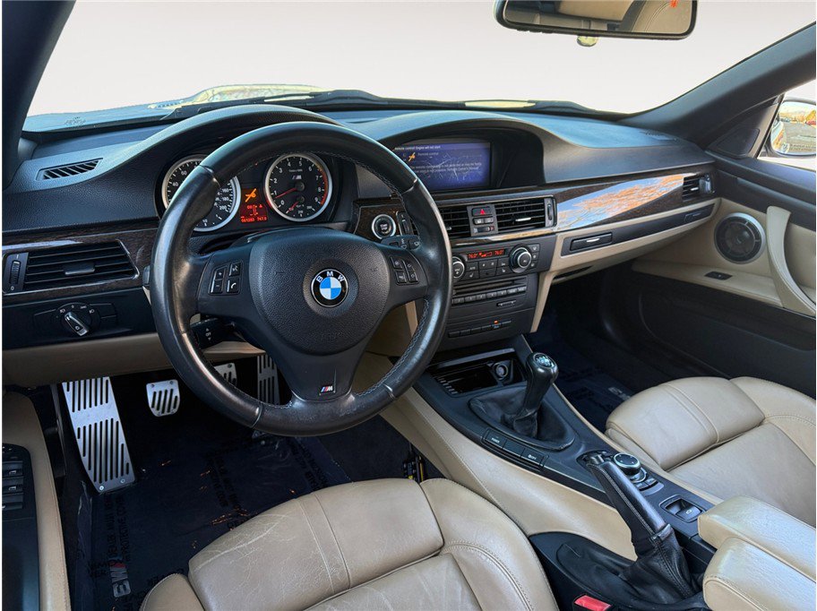 Used 2012 BMW M3 Convertible image 10