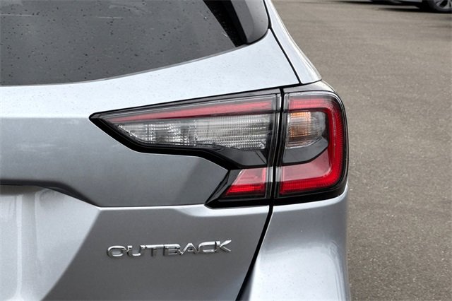 New 2025 Subaru Outback Limited image 24