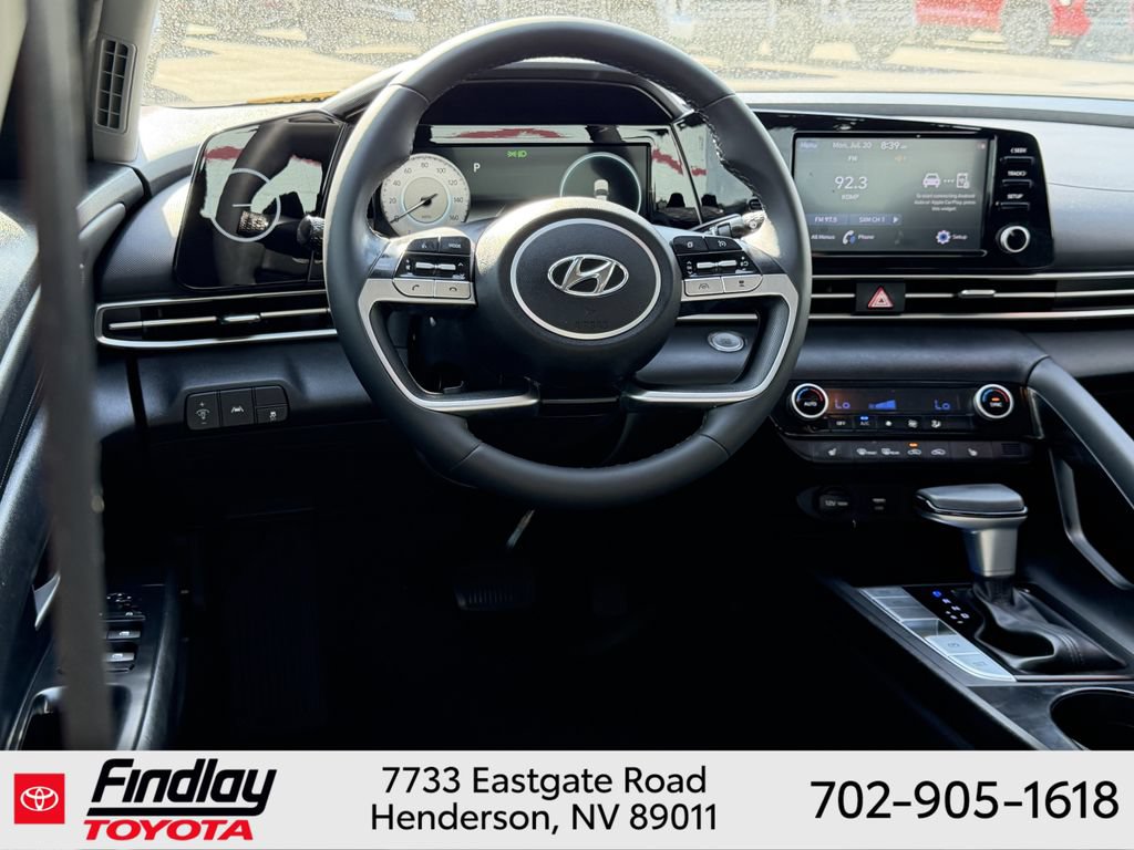 Used 2021 Hyundai Elantra SEL w/ Convenience Package FWD image 8