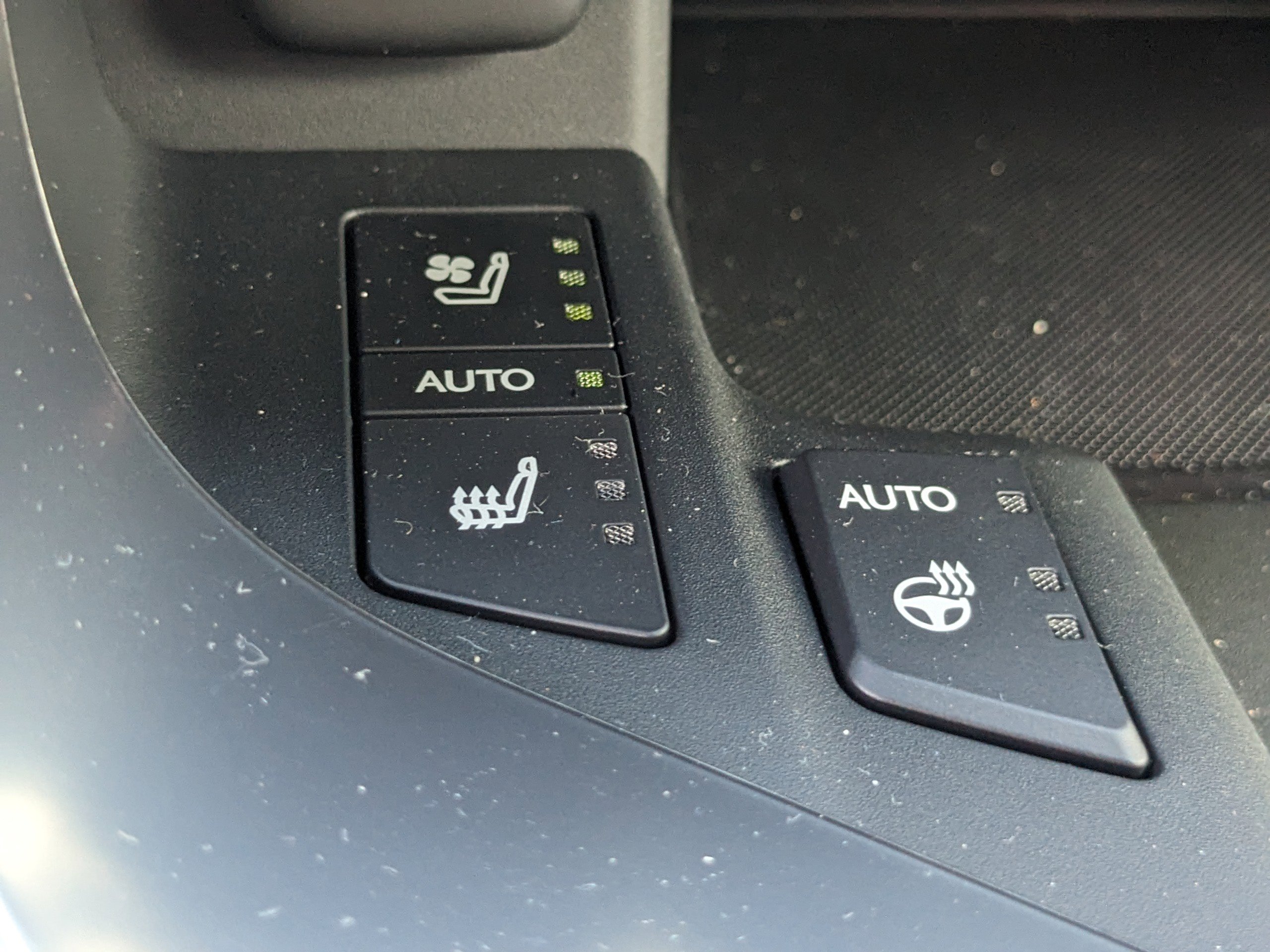 New 2025 Lexus LX 600 F Sport w/ Accessory Package (2T) image 23