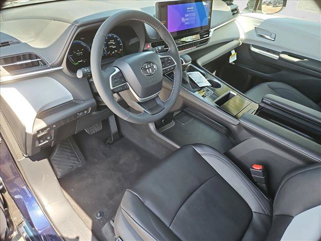 New 2026 Toyota Sienna XSE FWD video 3