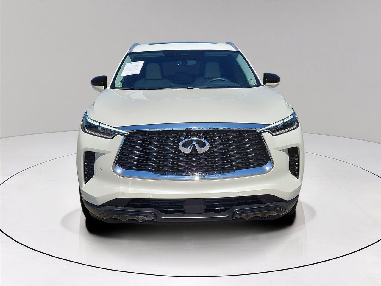 Used 2025 INFINITI QX60 Luxe w/ Lighting Package (N94) image 2