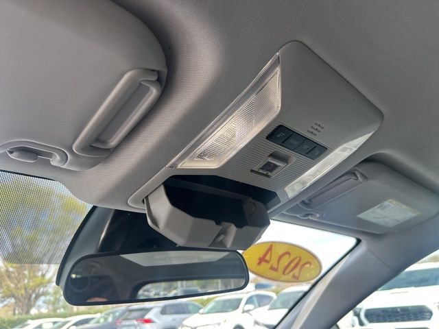 Used 2024 Toyota RAV4 XLE image 31