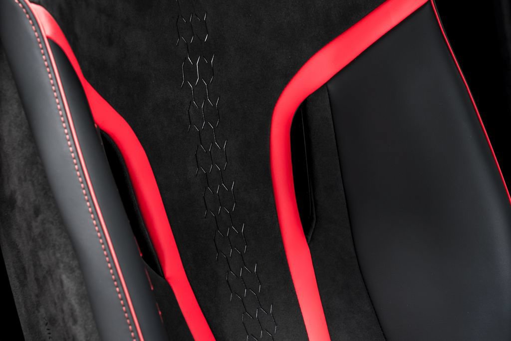Used 2024 Lamborghini Huracan Tecnica RWD image 38