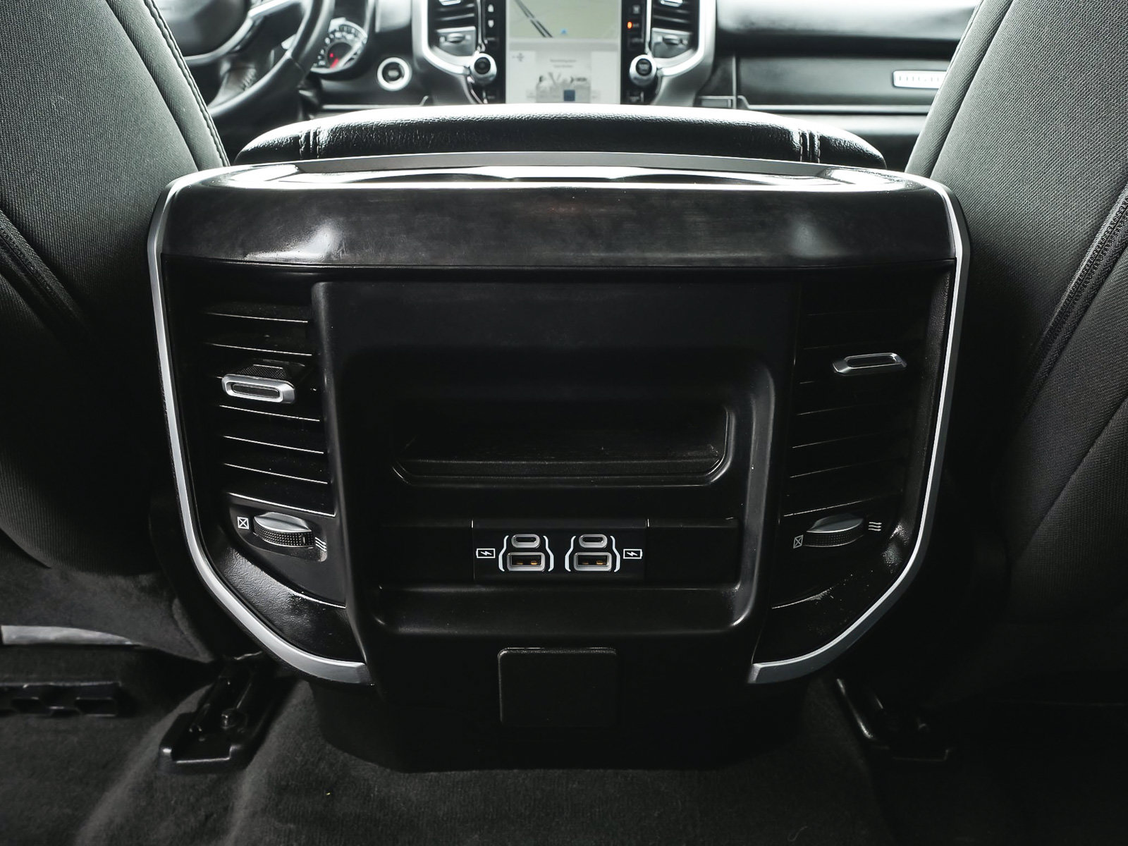 Used 2023 RAM 1500 Big Horn AWD/4WD image 36