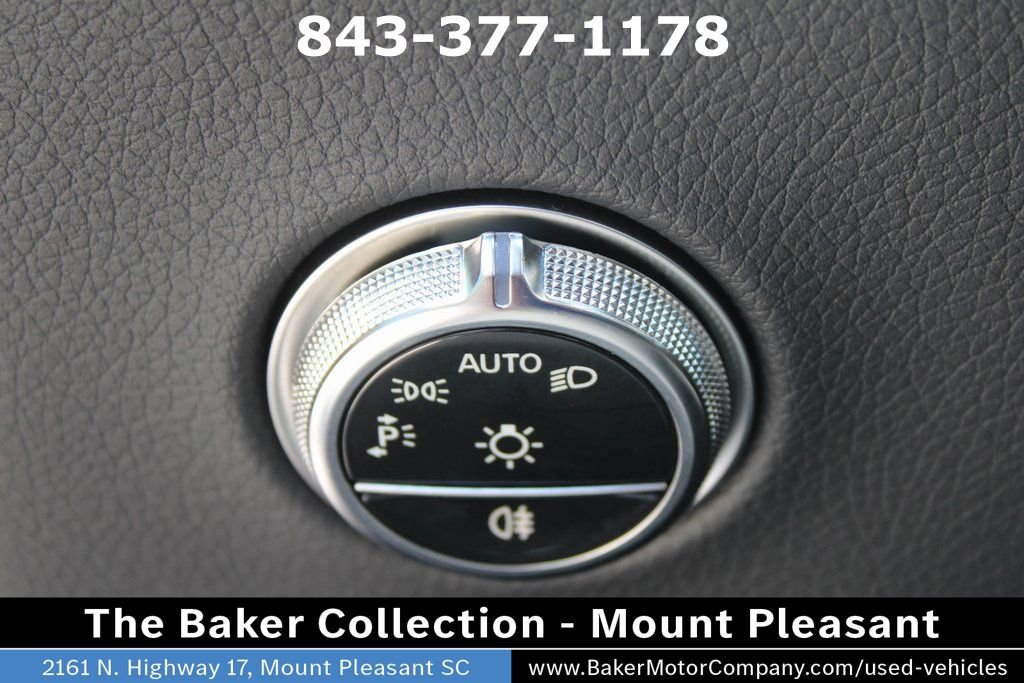 Used 2025 Mercedes-Benz GLC 350e image 27