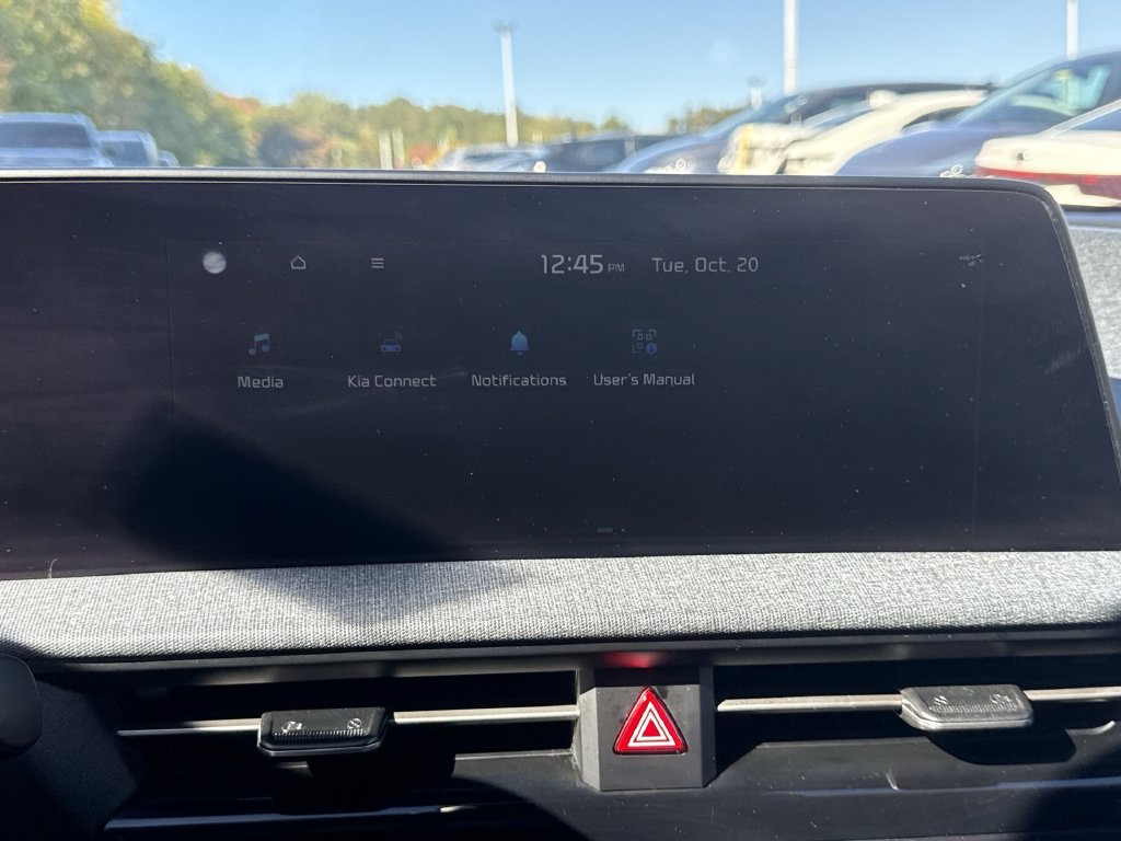 Used 2022 Kia EV6 Wind w/ Wind Technology Package AWD/4WD image 19