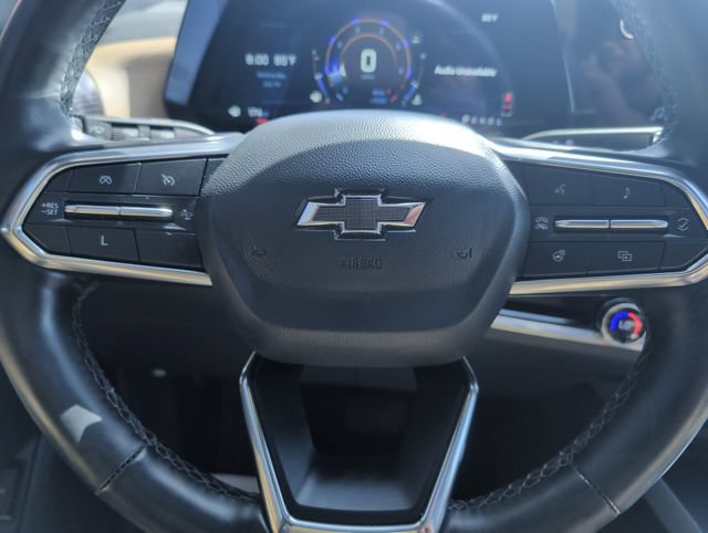 Used 2025 Chevrolet Equinox ACTIV w/ Safety and Technology Package FWD image 16