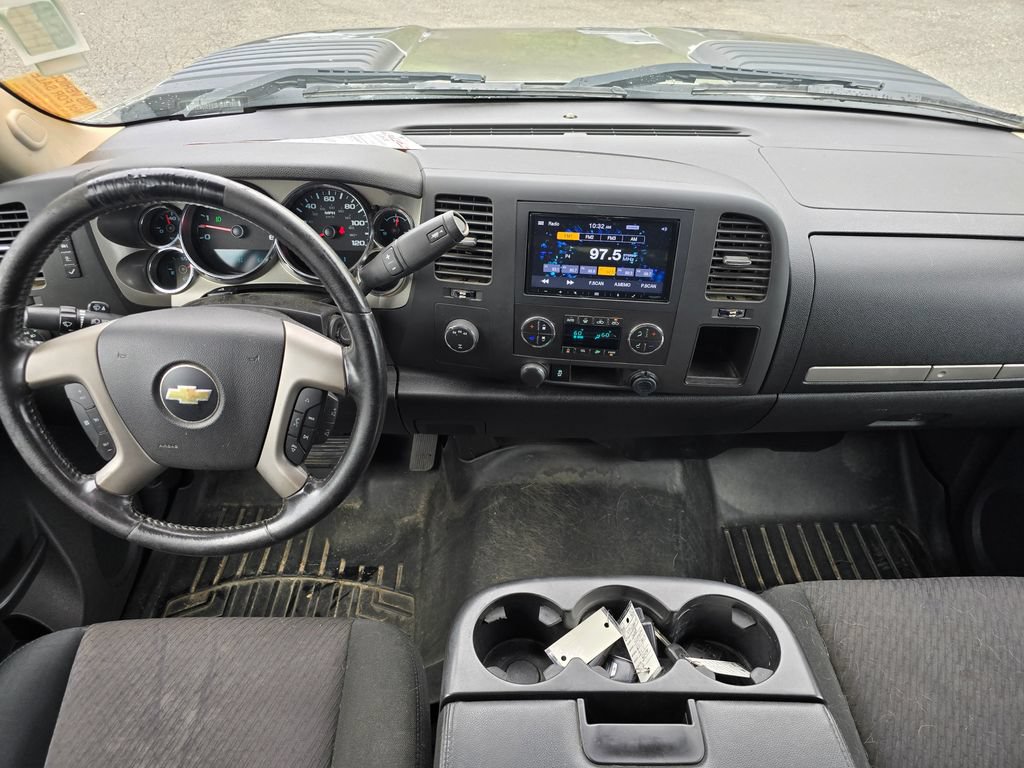 Used 2013 Chevrolet Silverado 2500 LT w/ Interior Plus Package AWD/4WD image 5
