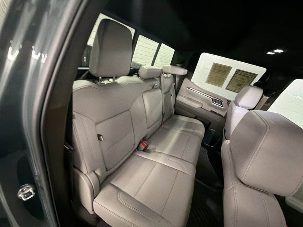 Certified 2025 Chevrolet Silverado 1500 LTZ w/ LTZ Premium Texas Edition AWD/4WD image 28
