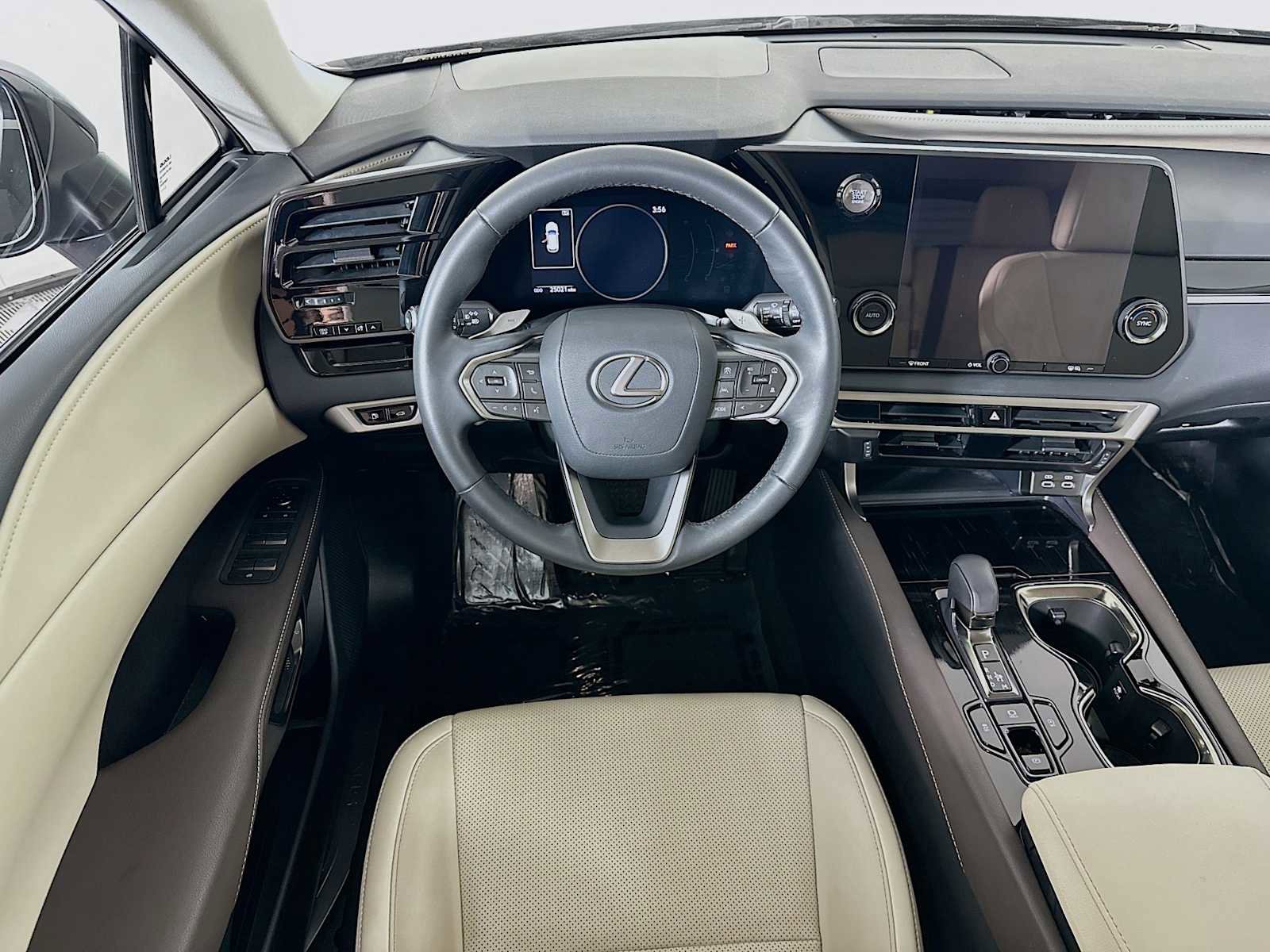 Used 2023 Lexus RX 350 FWD w/ Accessory Package (Z1) image 19