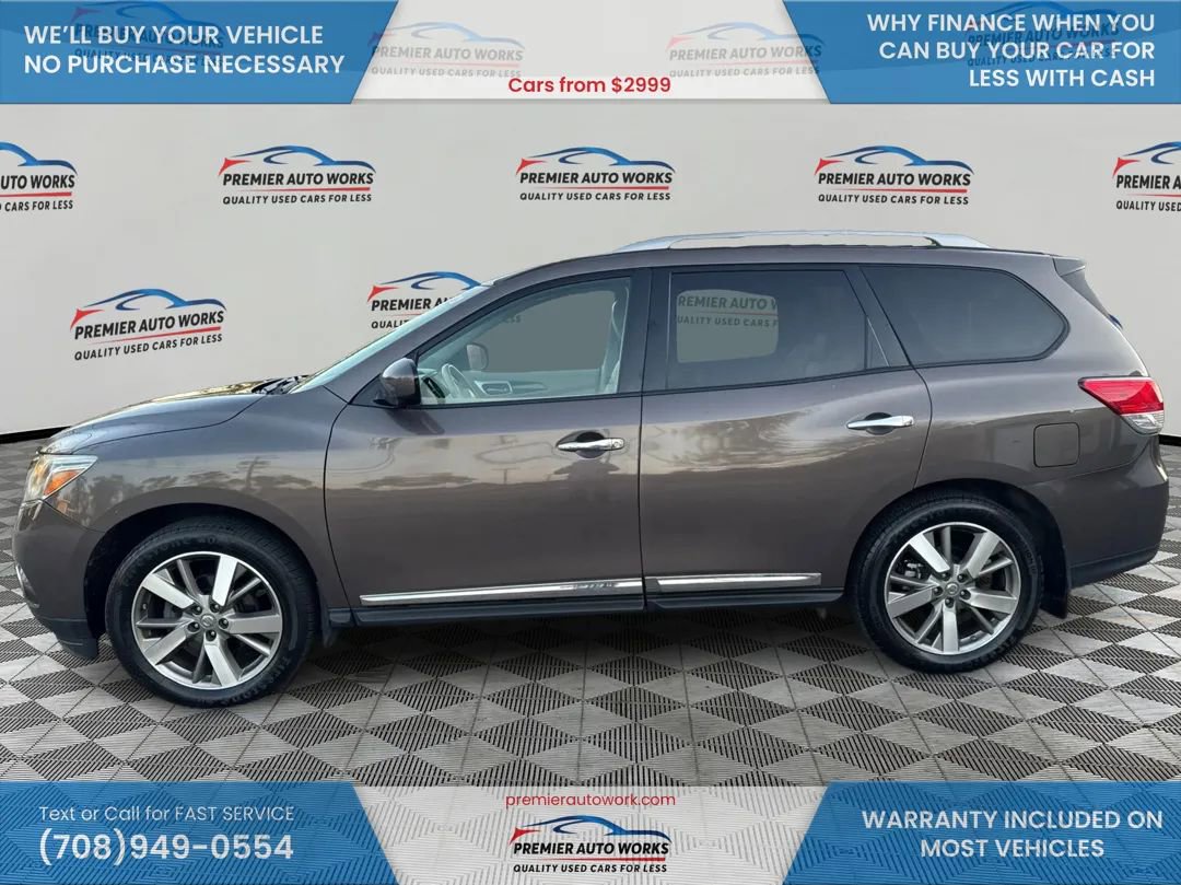 Used 2015 Nissan Pathfinder Platinum AWD/4WD image 9