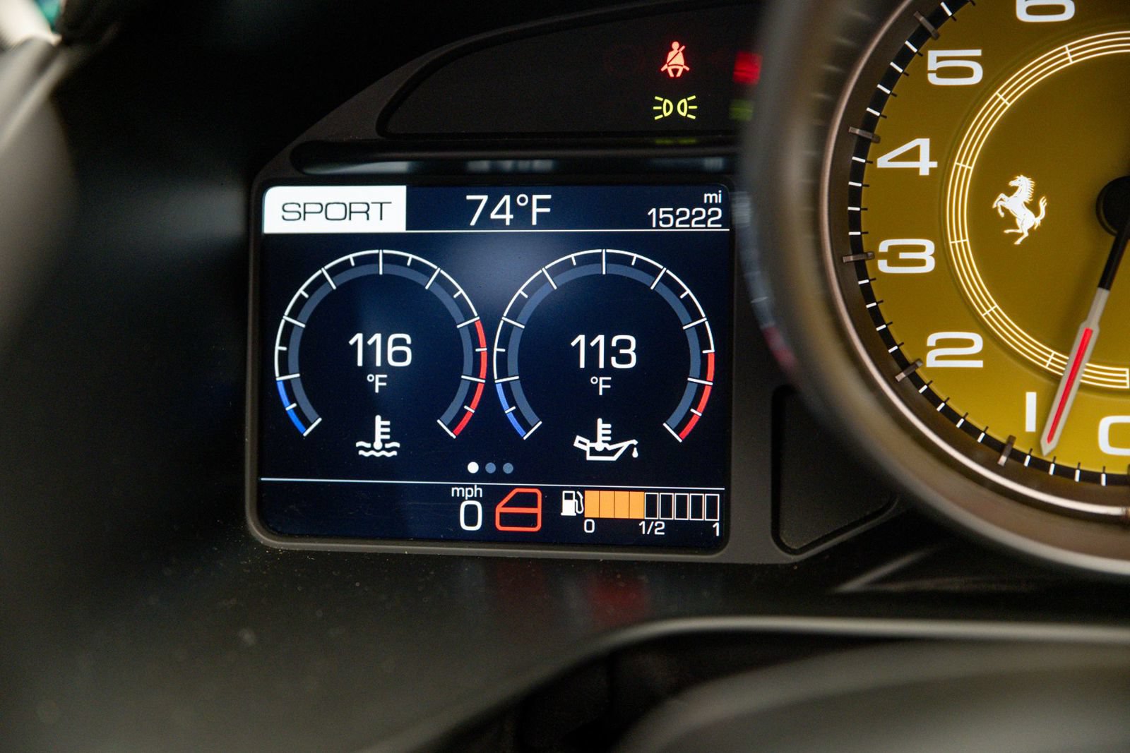 Used 2019 Ferrari Portofino RWD image 32