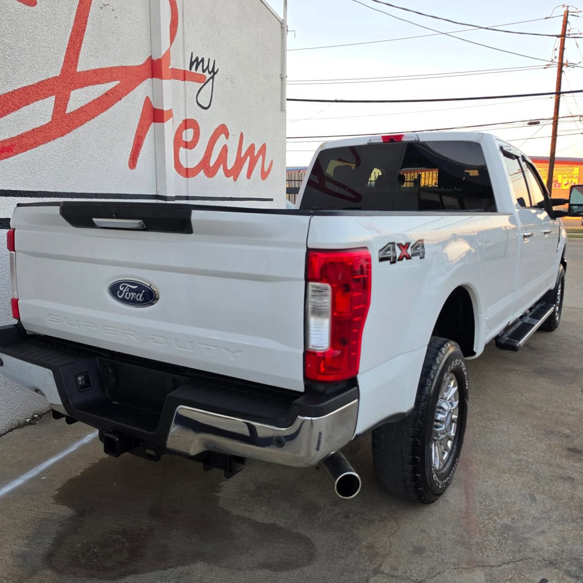 Used 2019 Ford F250 XLT w/ XLT Premium Package AWD/4WD image 7