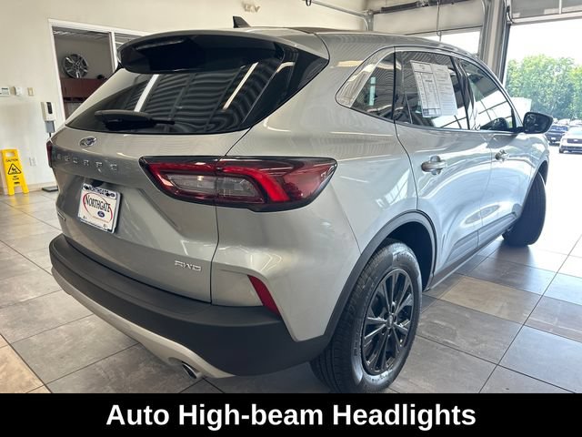 Used 2024 Ford Escape Active AWD/4WD image 12