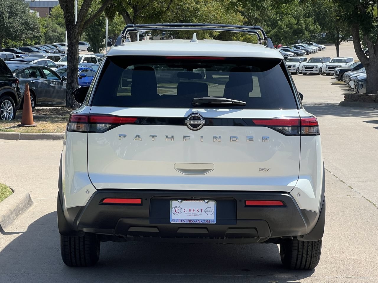 Used 2022 Nissan Pathfinder SV FWD image 5
