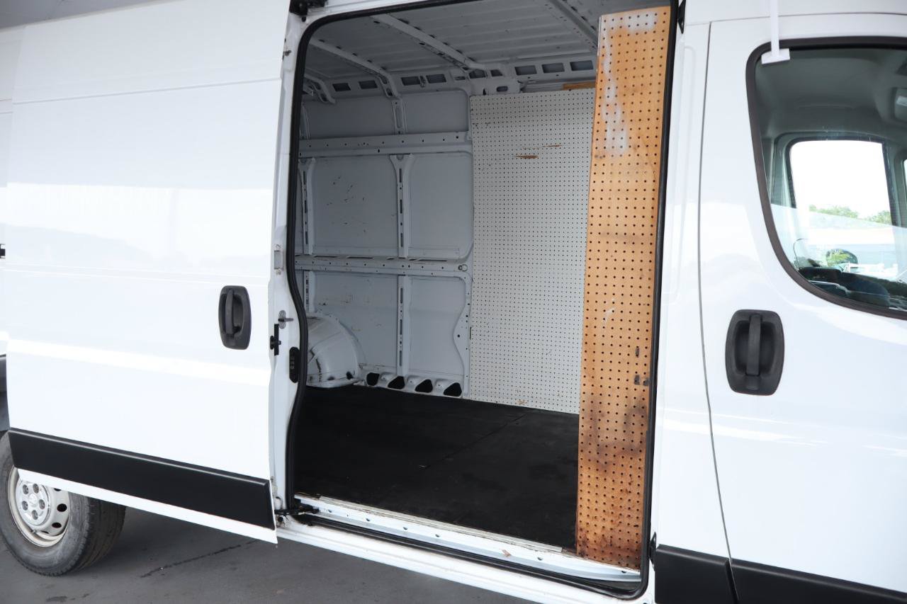 Used 2017 RAM ProMaster 2500 FWD image 31
