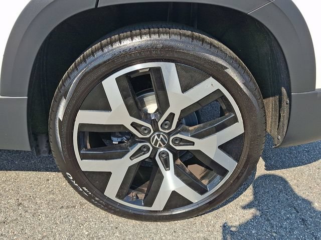 Used 2023 Volkswagen Taos SEL AWD/4WD image 8