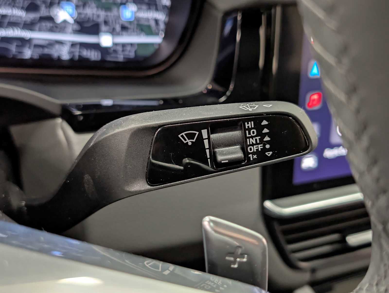 Used 2023 Porsche Cayenne Coupe image 40