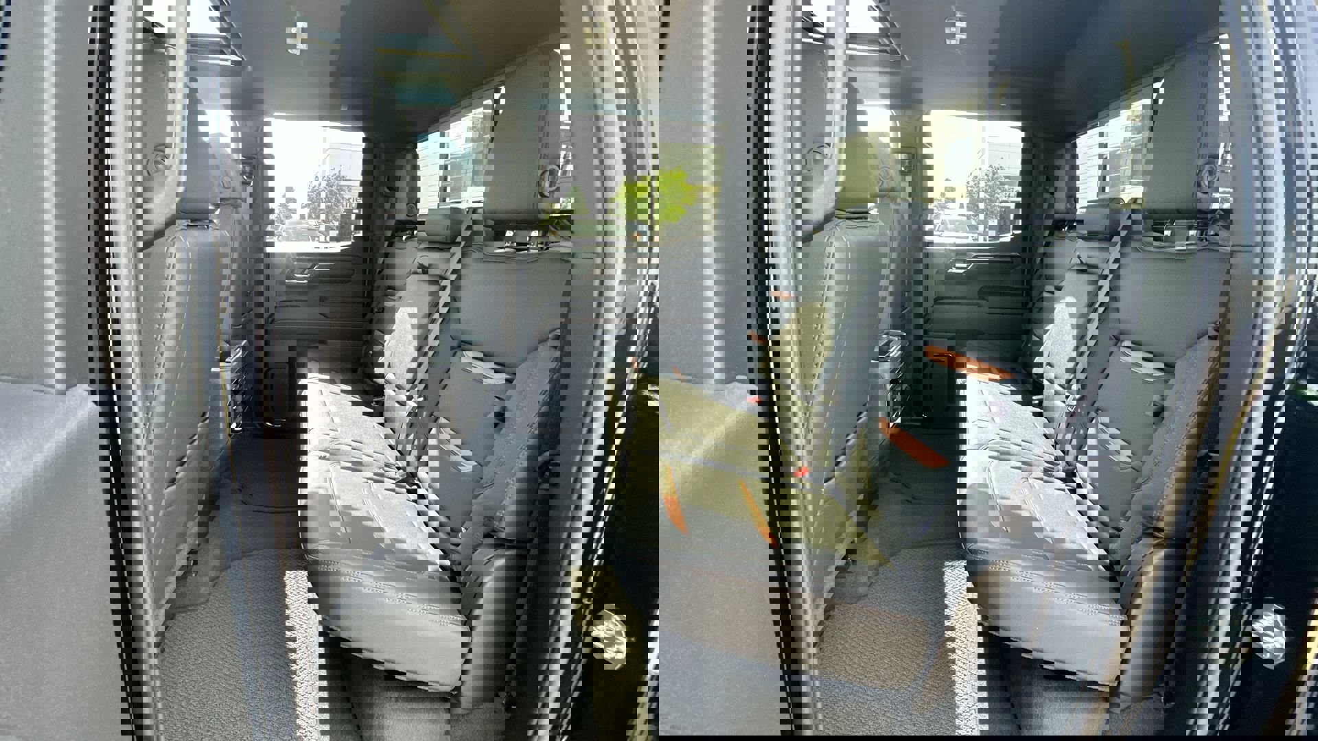 Certified 2024 GMC Sierra 1500 AT4 w/ Technology Package image 59