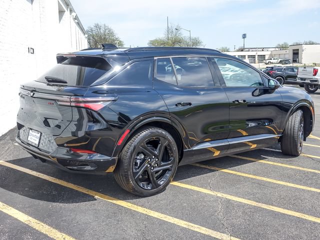 New 2026 Chevrolet Equinox EV RS FWD image 6