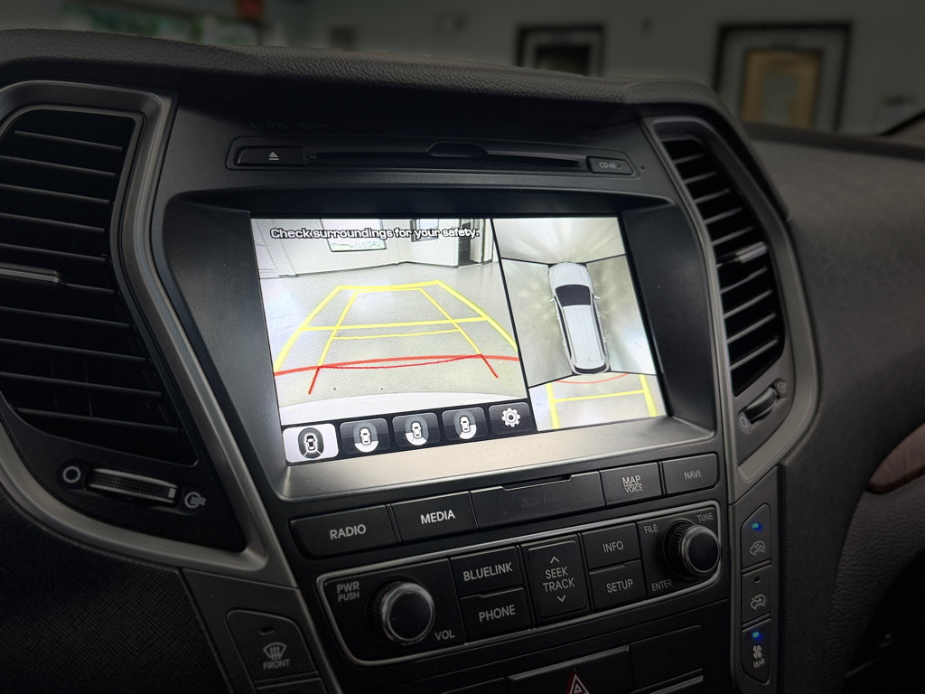 Used 2018 Hyundai Santa Fe AWD w/ SE Ultimate Tech Package 03 image 25