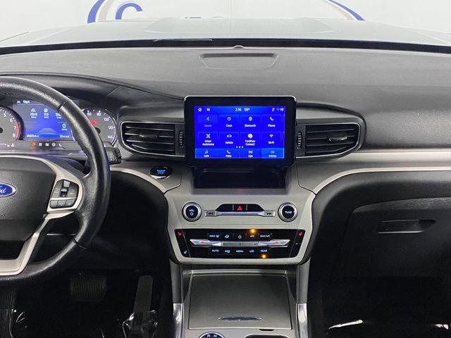 Used 2022 Ford Explorer XLT w/ Equipment Group 202A image 20