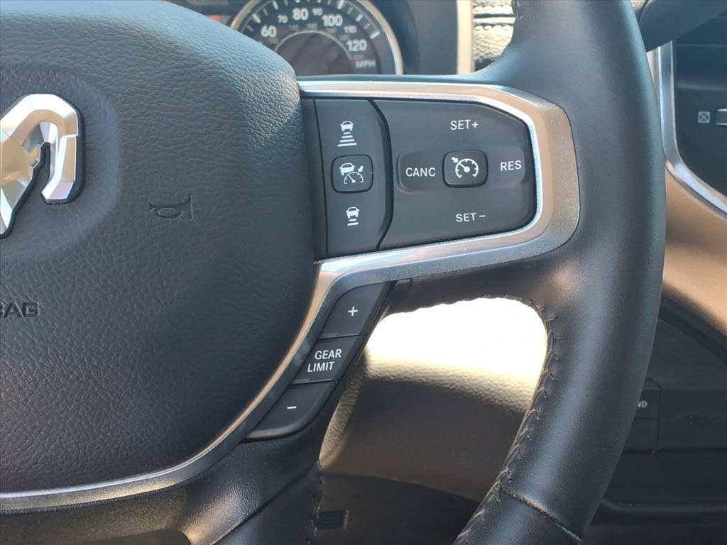 Used 2024 RAM 2500 Laramie w/ Safety Group AWD/4WD image 17