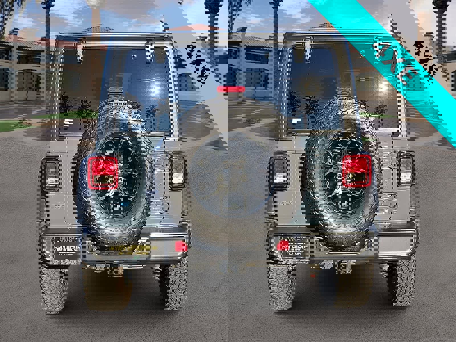 Used 2024 Jeep Wrangler Willys image 7