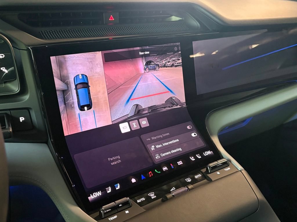 New 2026 Porsche Cayenne Electric AWD/4WD image 27
