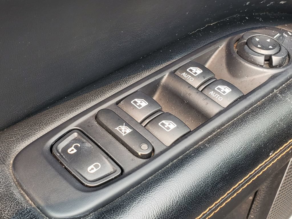 Used 2019 Jeep Compass Limited AWD/4WD image 9