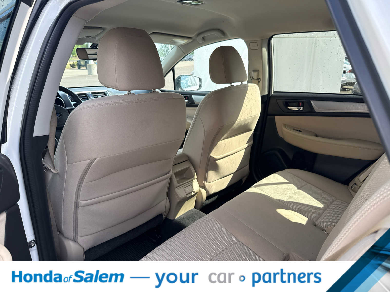 Used 2019 Subaru Outback 2.5i Premium AWD/4WD image 12