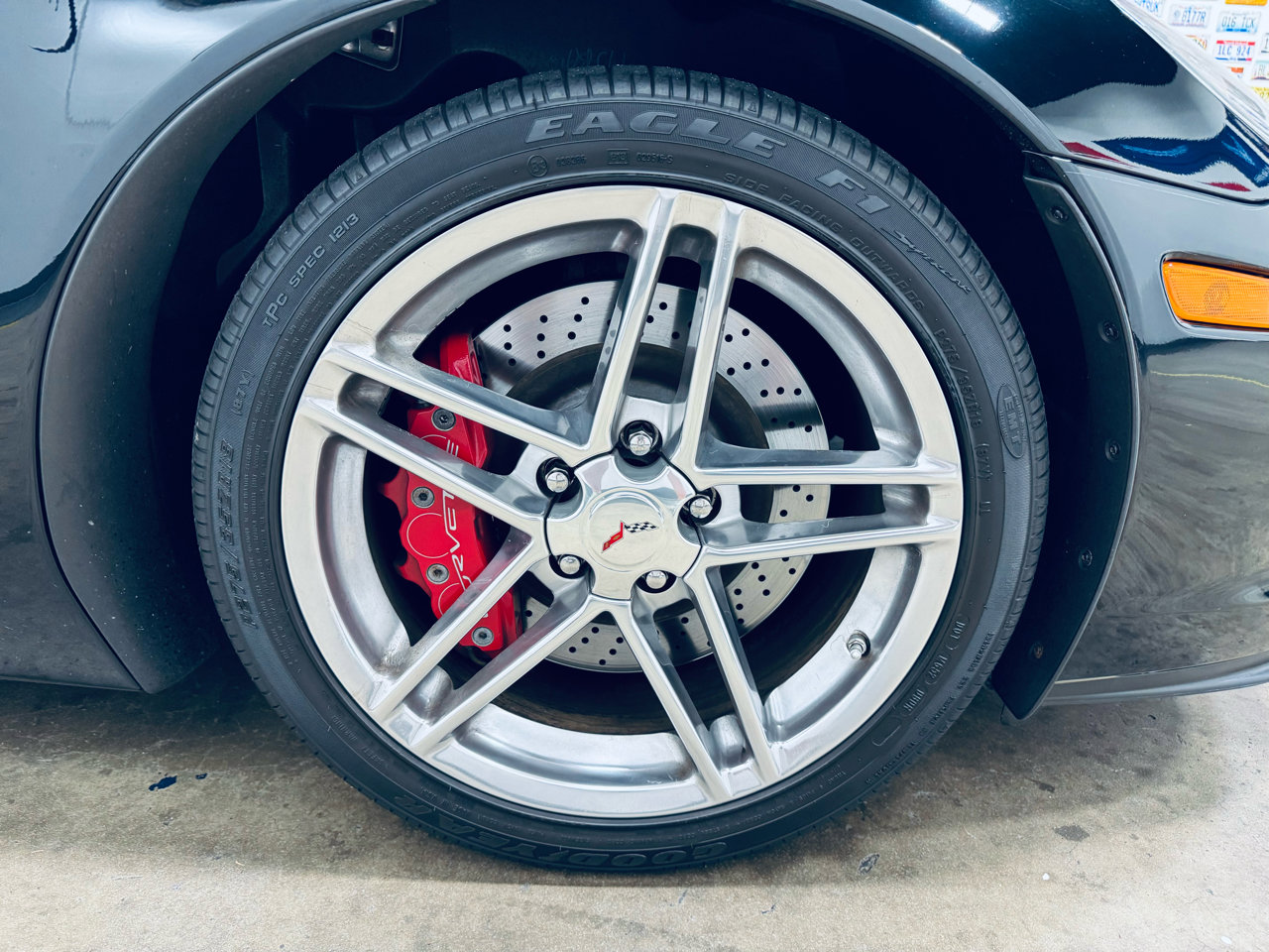 Used 2006 Chevrolet Corvette Z06 w/ Preferred Equipment Group image 11