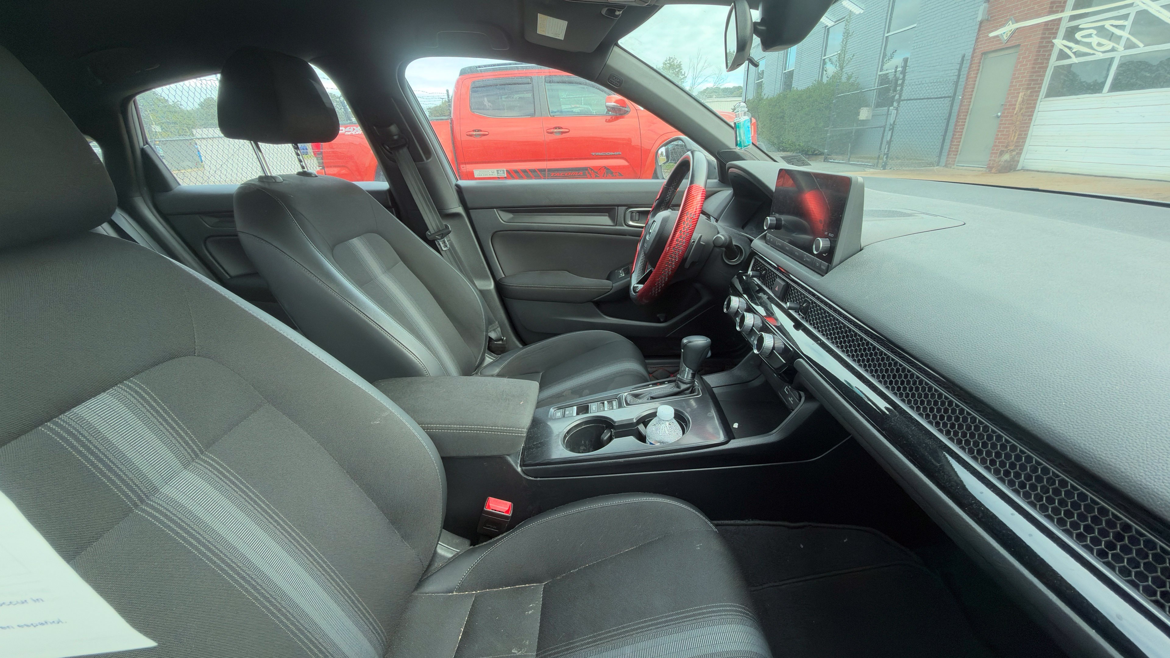 Used 2023 Honda Civic Sport image 8