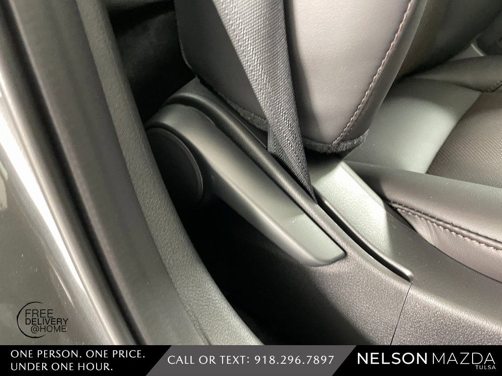 New 2026 MAZDA MAZDA3 Hatchback w/Premium Plus Pkg image 48