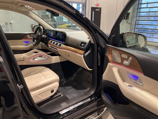 Used 2022 Mercedes-Benz GLE 350 4MATIC w/ Premium Package image 46