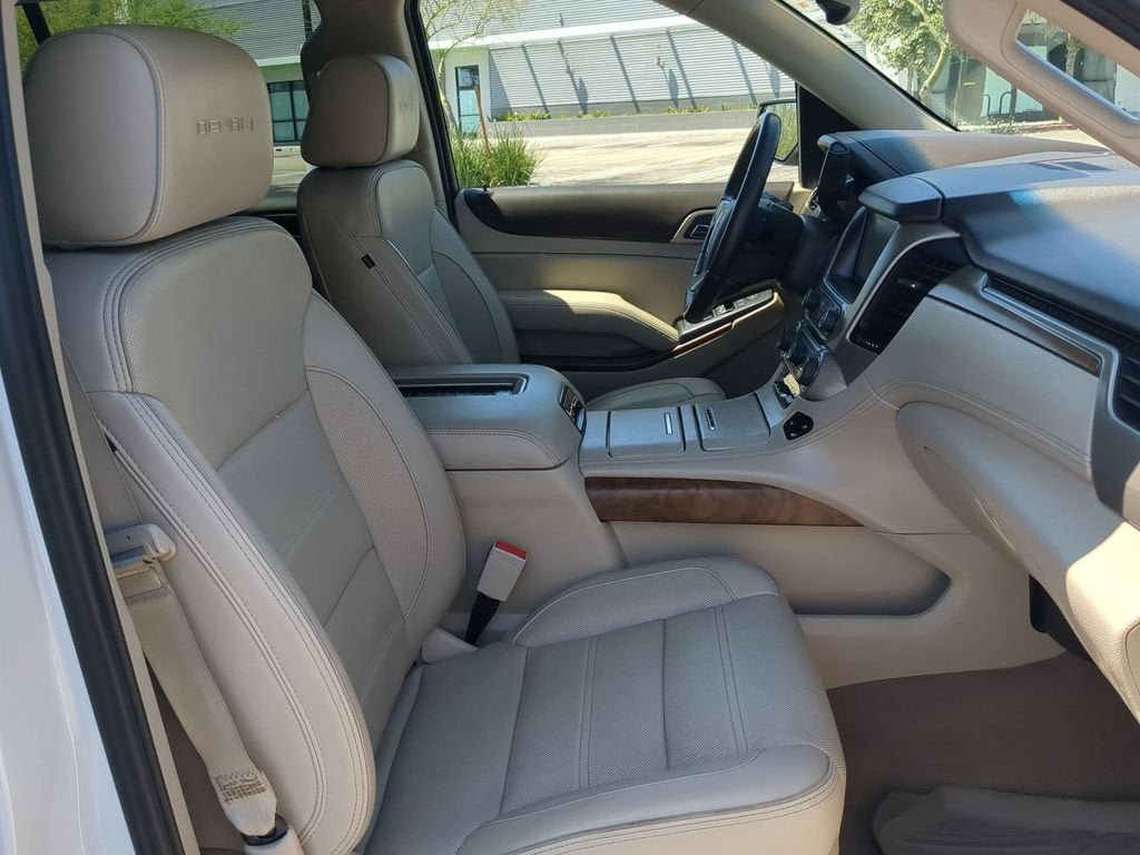 Used 2020 GMC Yukon Denali w/ Denali Ultimate Package RWD image 32