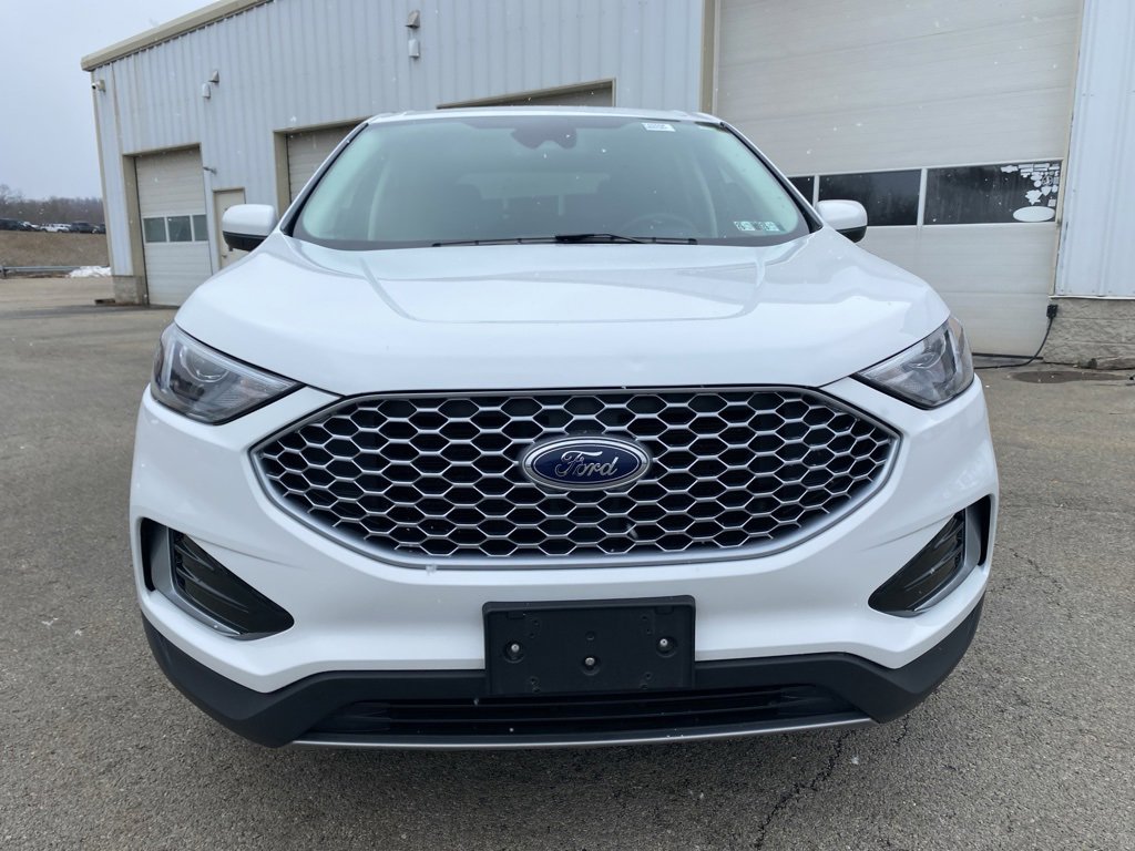 Used 2024 Ford Edge SEL image 8