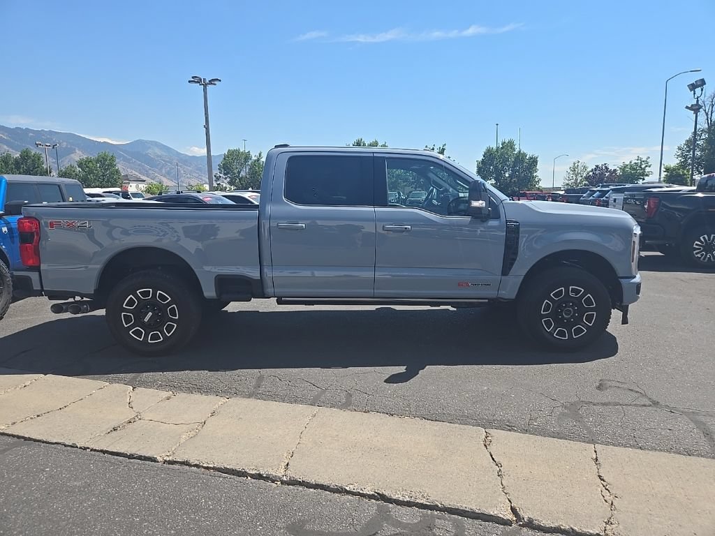 Used 2025 Ford F350 Platinum AWD/4WD image 4