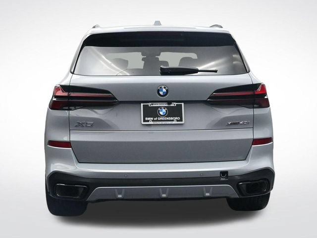 New 2026 BMW X5 xDrive40i w/ M Sport Package AWD/4WD image 6
