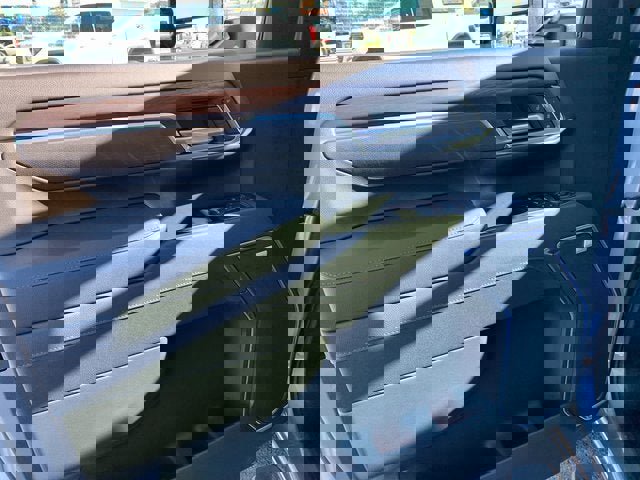 New 2026 GMC Sierra 2500 SLT w/ SLT Premium Package image 18