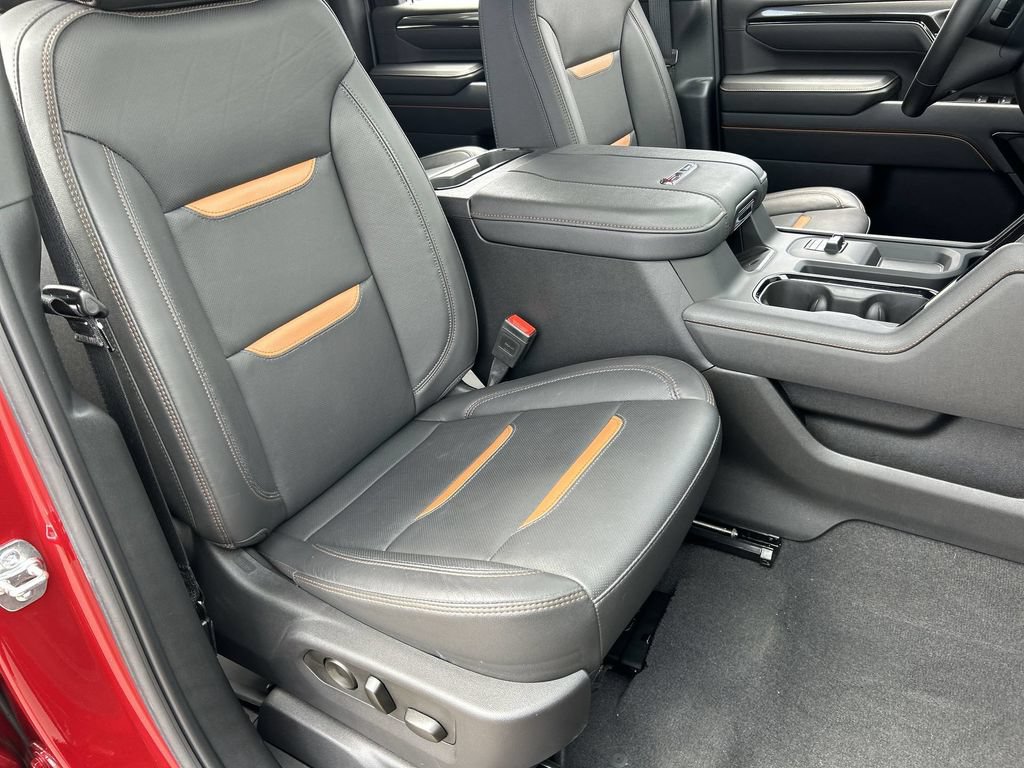 Used 2025 GMC Sierra 2500 AT4 w/ Max Trailering Package AWD/4WD image 27