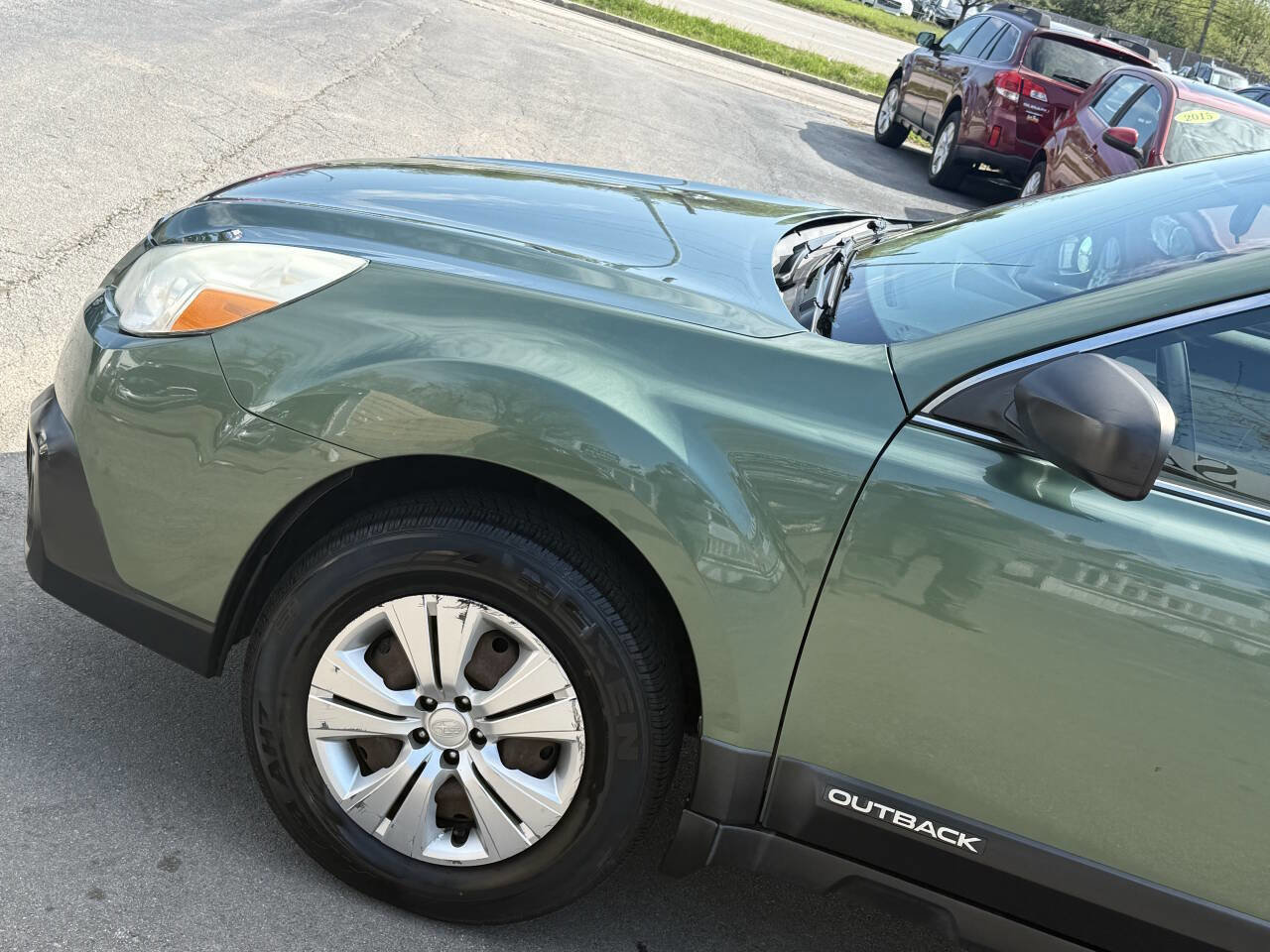 Used 2013 Subaru Outback 2.5i AWD/4WD image 3