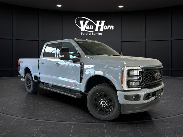 New 2026 Ford F250 Lariat w/ Black Appearance Package