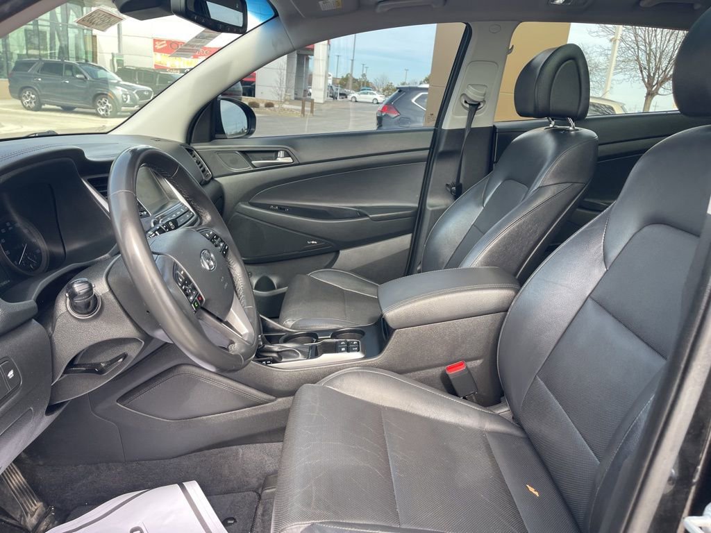 Used 2017 Hyundai Tucson Limited w/ Limited Ultimate Package 03 image 4